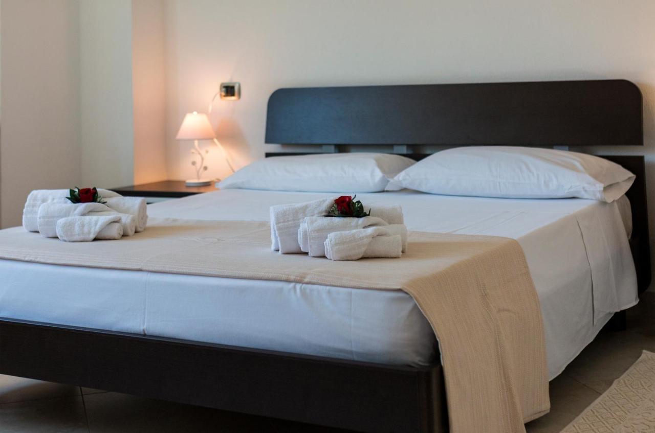 Royal Suite Apartment Кала Гононе Екстериор снимка