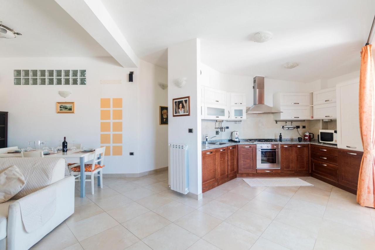 Royal Suite Apartment Кала Гононе Екстериор снимка