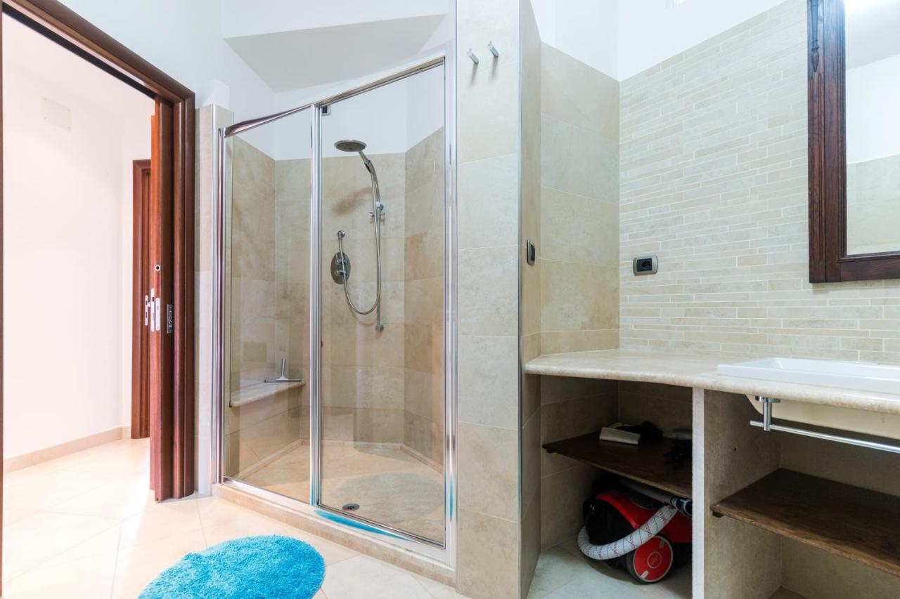 Royal Suite Apartment Кала Гононе Екстериор снимка