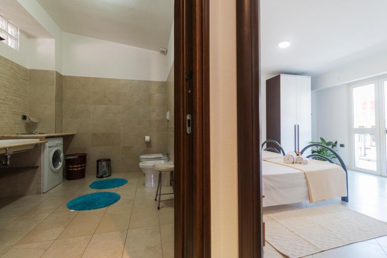 Royal Suite Apartment Кала Гононе Екстериор снимка